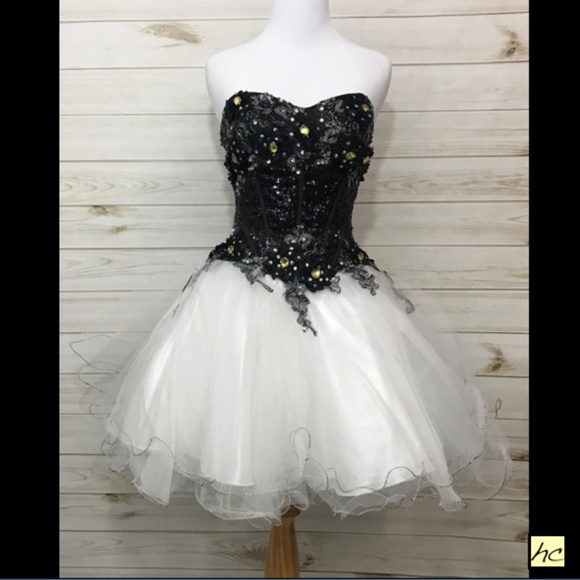 Paris Short Prom Dresses